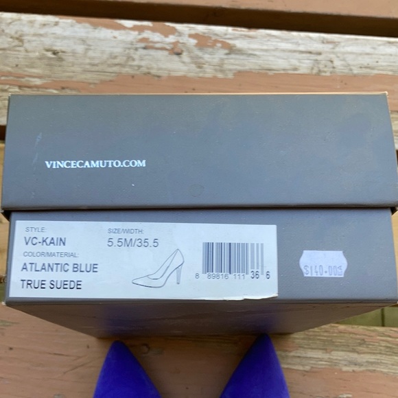 COPY - Vince Camuto EUC suede heels - Picture 5 of 6